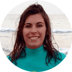 Monitrice-stagiare-cours-de-kitesurf-alexia-min (1)