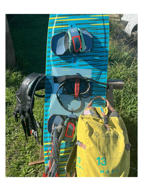 miniature materiel occasion a vendre pack complet Mono 13 2023 duotone bon etat planche barre et harnais culotte