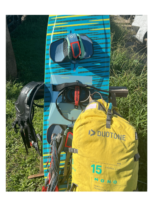 miniature materiel occasion a vendre pack complet Mono 15 2023 duotone bon etat planche barre et harnais culotte